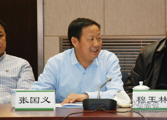 DSC_0071陇南市商务局酒管科科长张国义发言.JPG